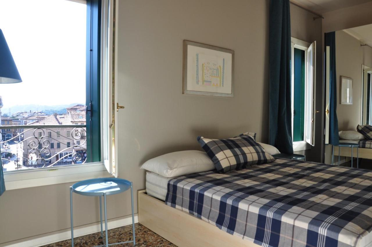 Piazza Alta Penthouse Apartment Bassano del Grappa Exterior photo